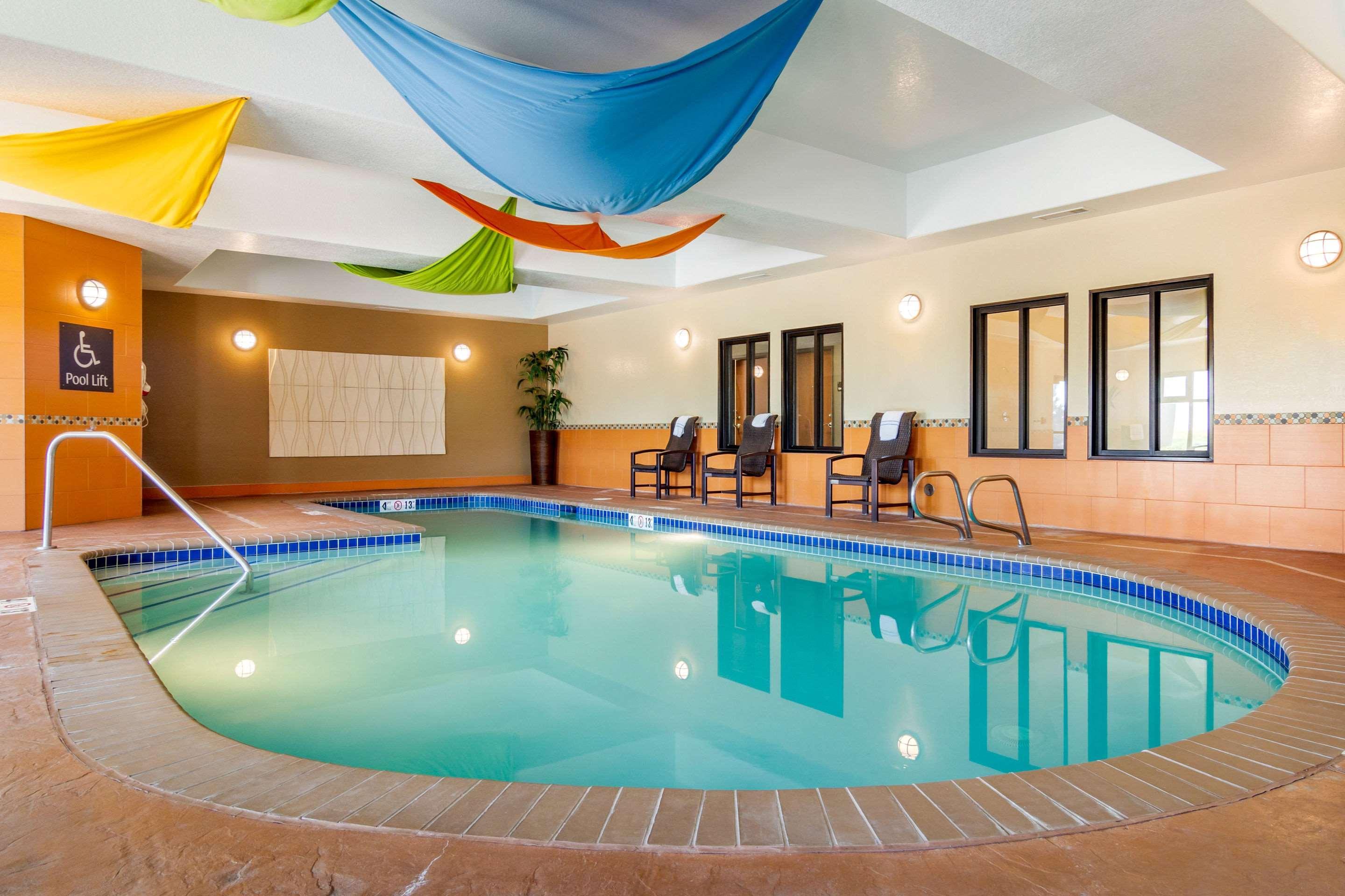 Comfort Inn & Suites Brighton Denver Ne Medical Center Eksteriør bilde