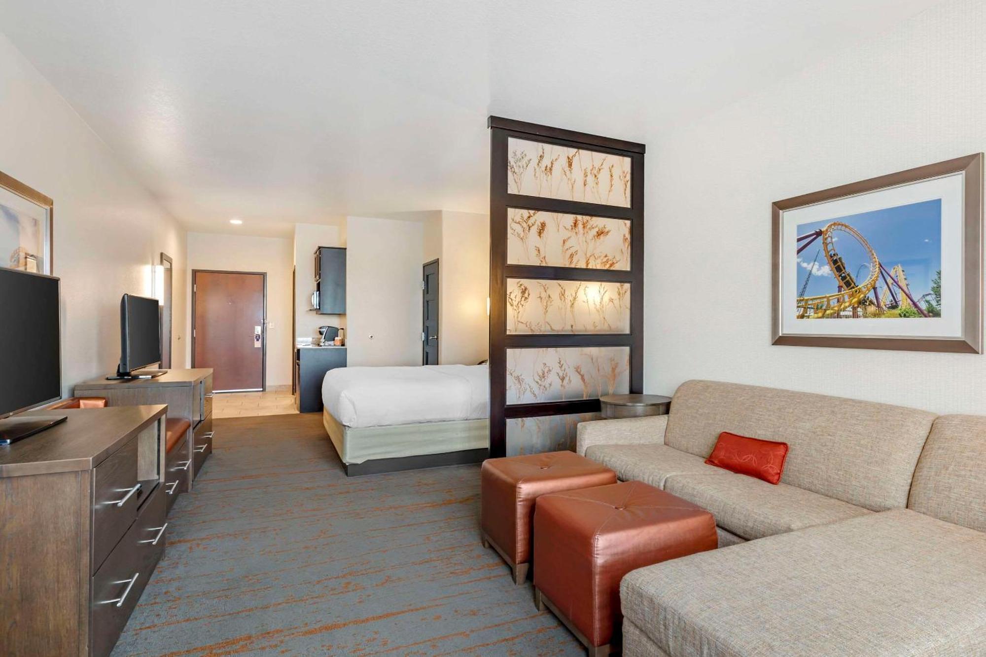 Comfort Inn & Suites Brighton Denver Ne Medical Center Eksteriør bilde