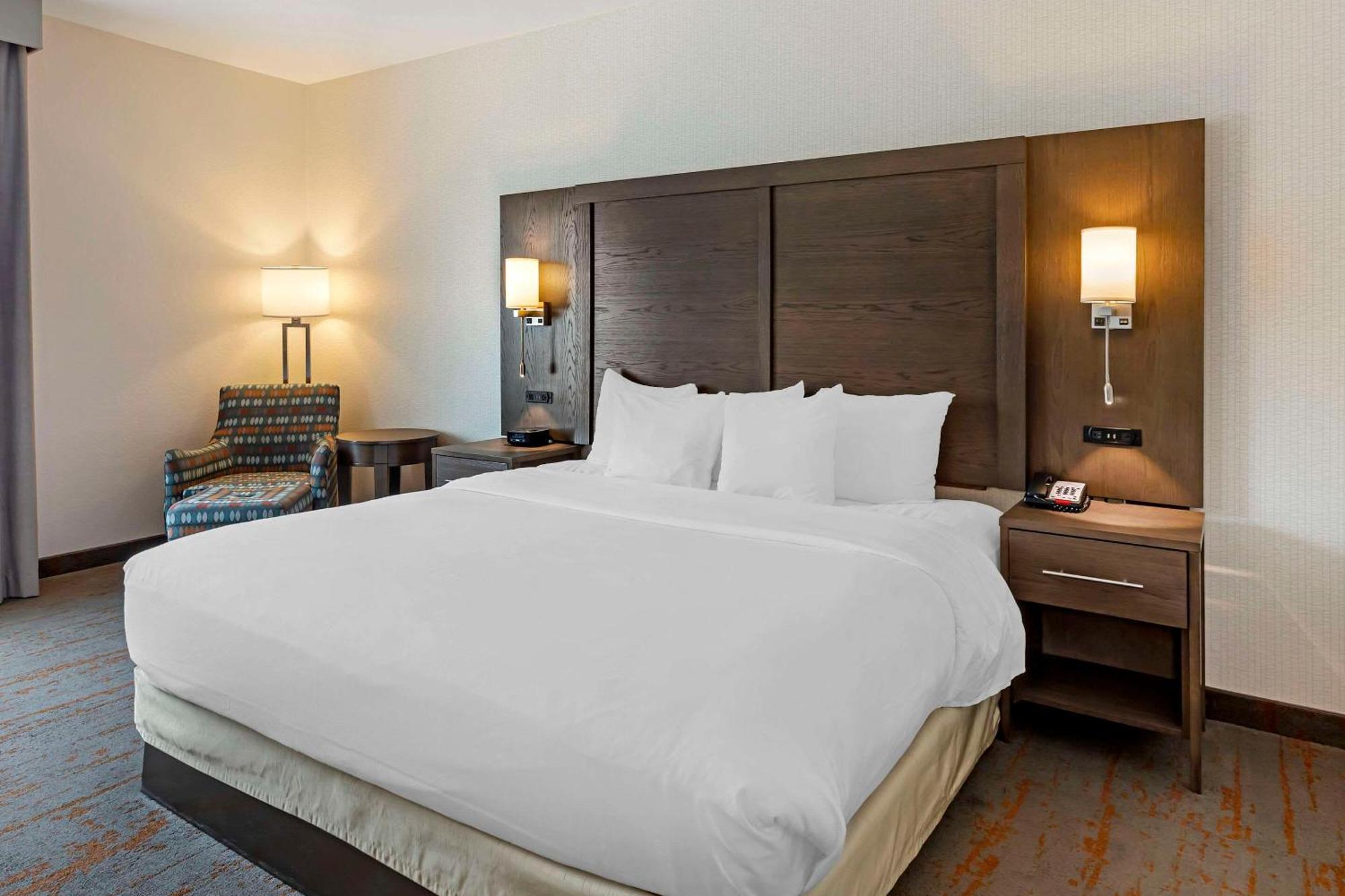 Comfort Inn & Suites Brighton Denver Ne Medical Center Eksteriør bilde